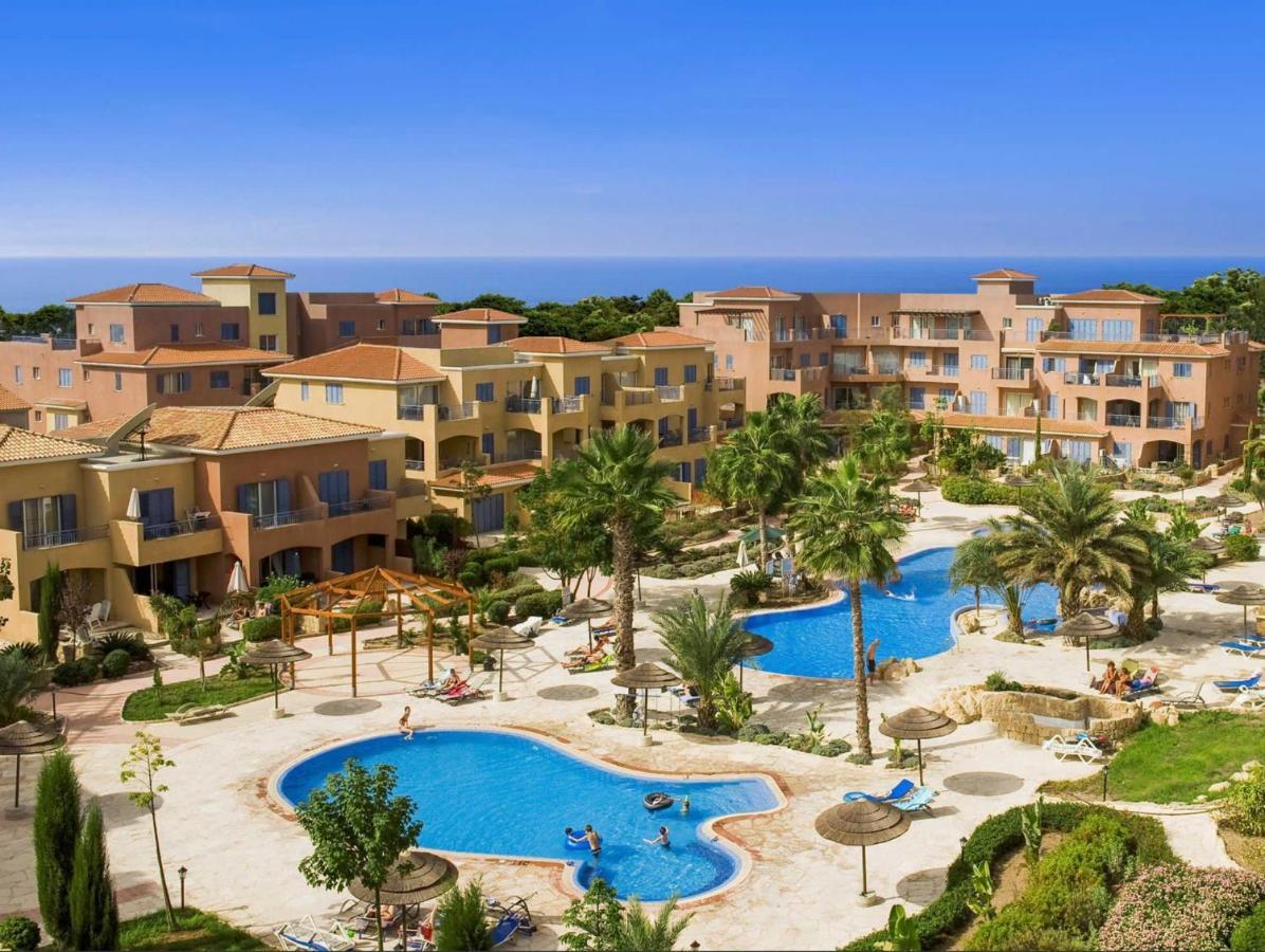 Limnaria Gardens - Superb Modern 1 Bed Apartment With Pool Views Paphos Exterior foto